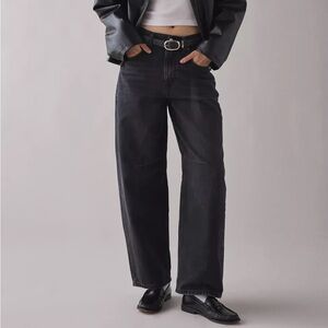 Urban Outfitters BDG Logan Buckle Baggy Barrel Jean